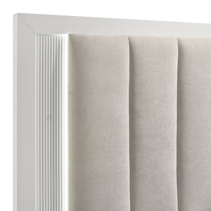 Baystorm - Upholstered Storage Bed