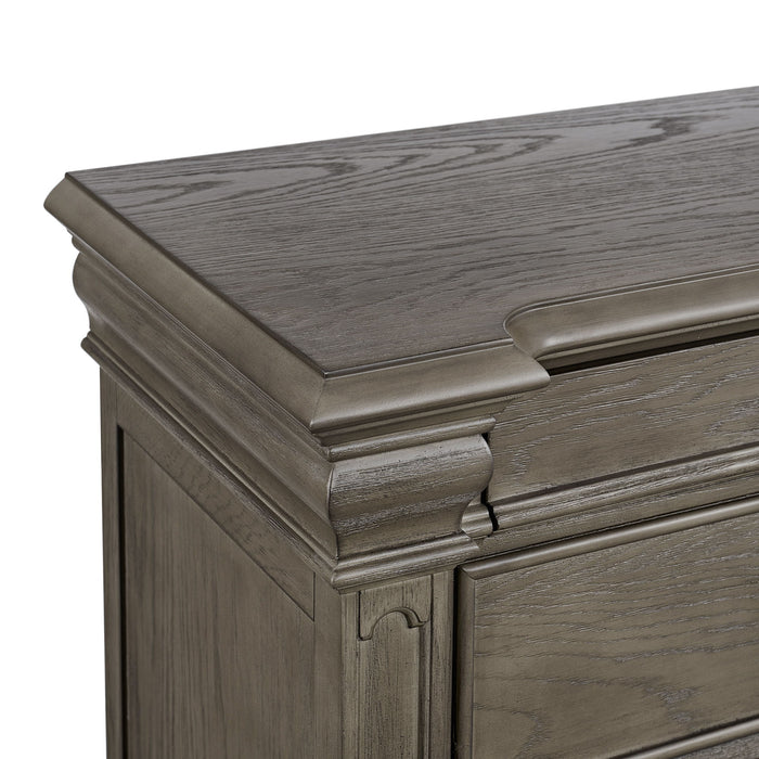 Kings Court - 3-Drawer Nightstand (Sliding Top)