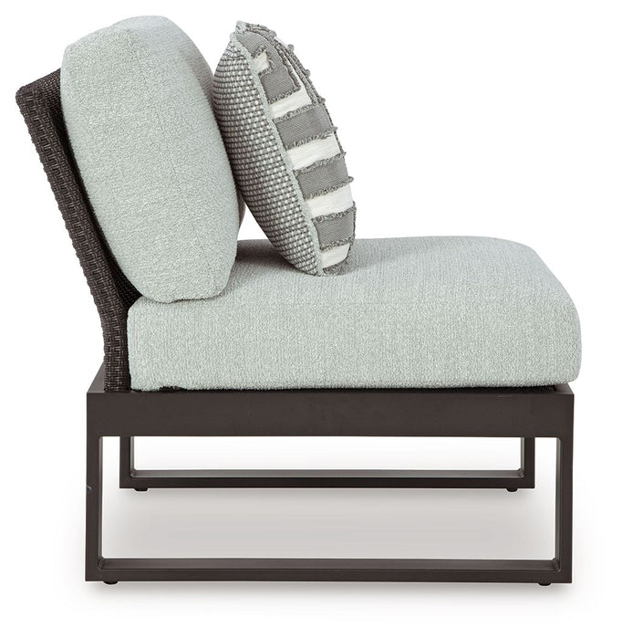 Beachloft - 5-Piece Outdoor Sectional - Black / Gray